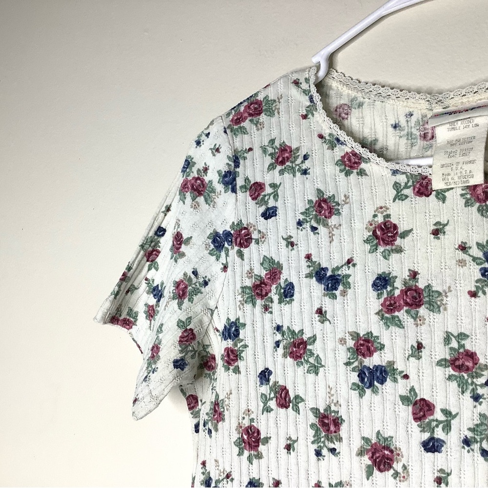 < Vintage Bobbie Brooks Floral Cottagecore Top > - Picture 5 of 5